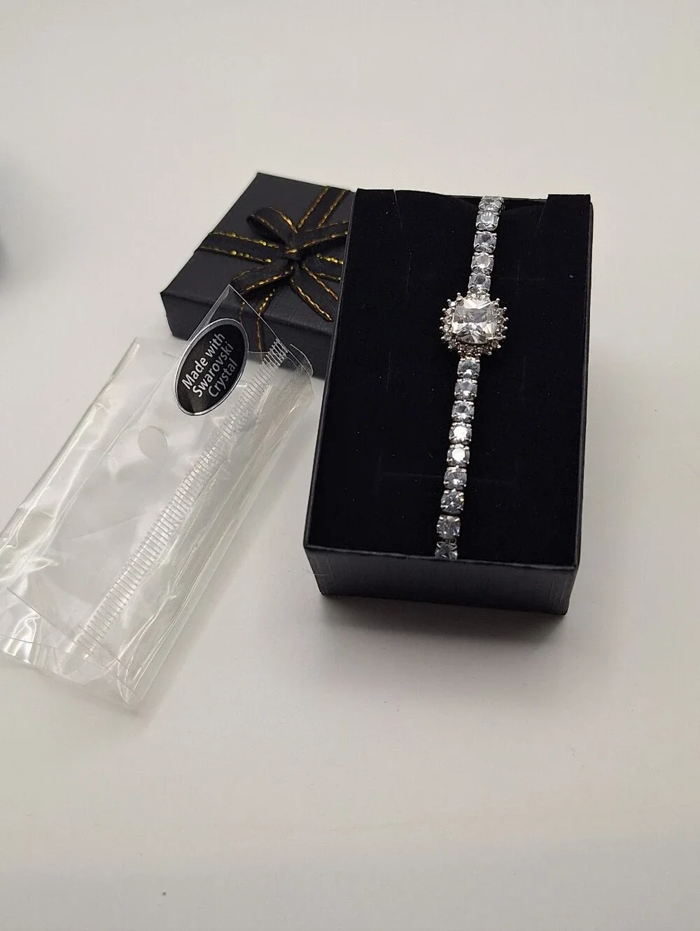 Swarovski NWT Clear Crystal Halo Tennis Bolo Slider Bracelet